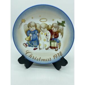 HEAVENLY‎ TRIO 1978 Hummel Christmas Plate Sister Berta Hummel Schmid EUC